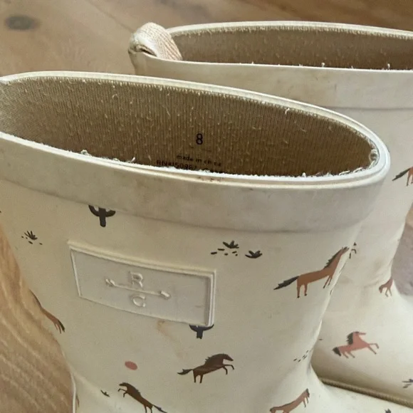 Rylee + Cru Rainboots Kids Size 8 in Blush Horse Print - Picture 2 of 5